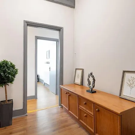 2A - Bright & Airy 2 Bed Flat - 20 Mins To Central London Exterior photo